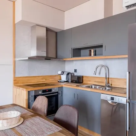 Sophia's House Hotel Lévktron